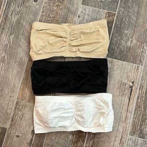 3 pack of Bandeau bras 2 Victoria secret 1 anemone